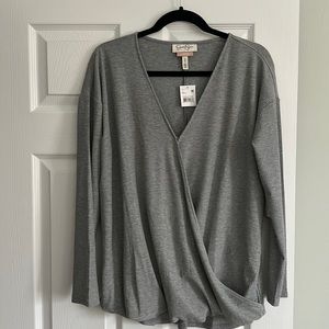 Jessica Simpson Maternity Nursing Top NWT